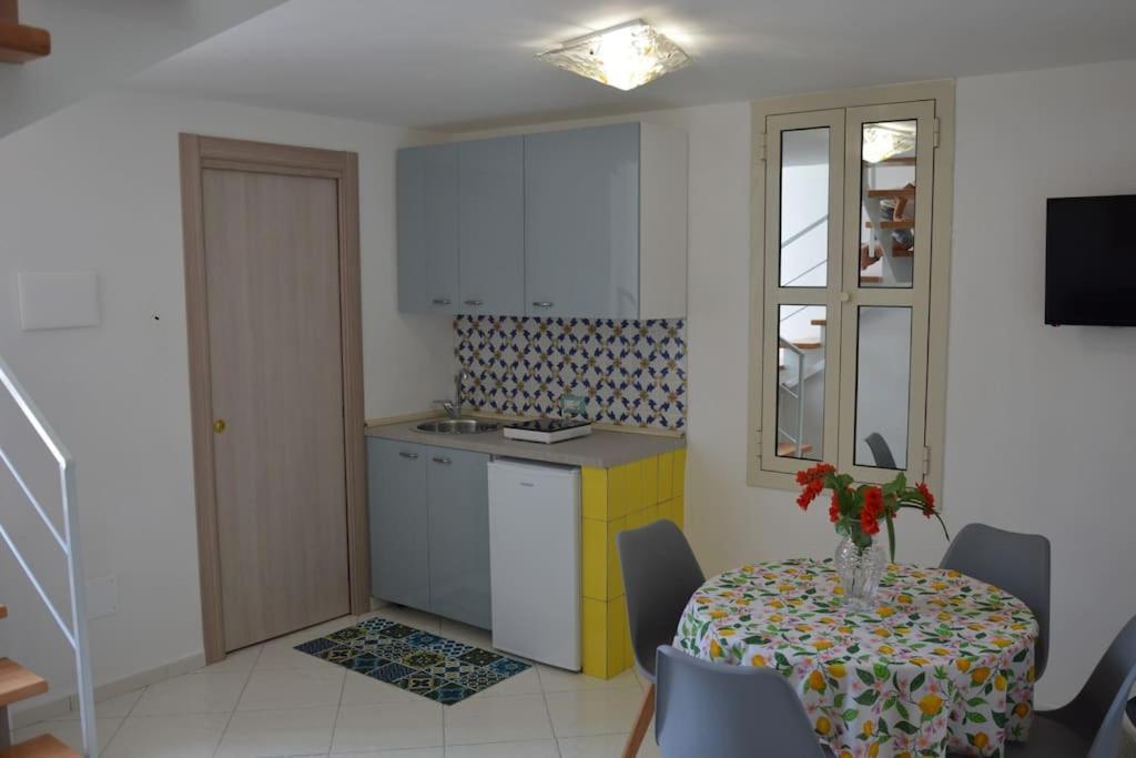 Casa Sorrentina Holiday Vico Equense Exteriör bild